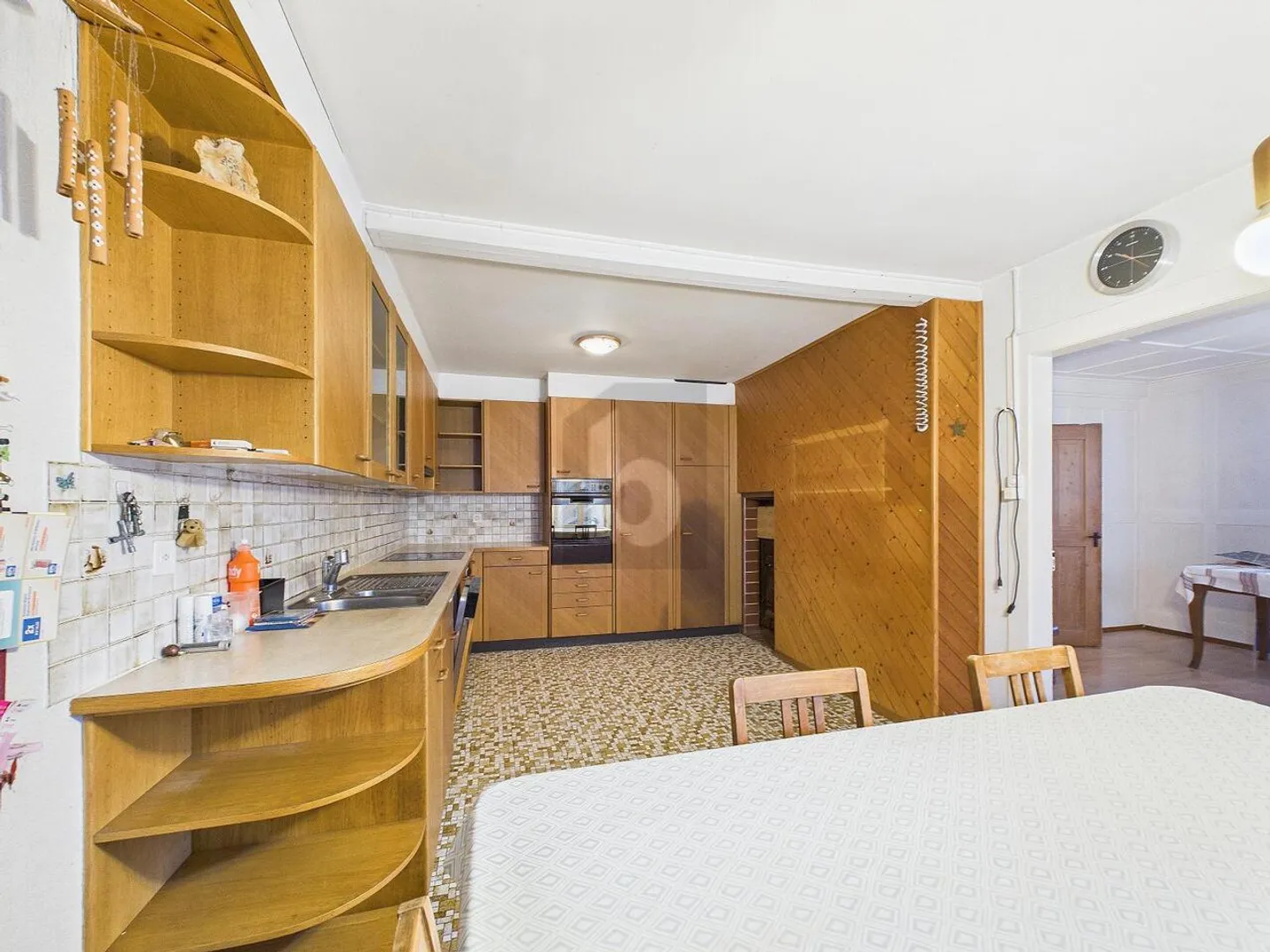 HISTORICAL JEWEL WITH CHARACTER AND POTENTIAL - Photo 4 of 6