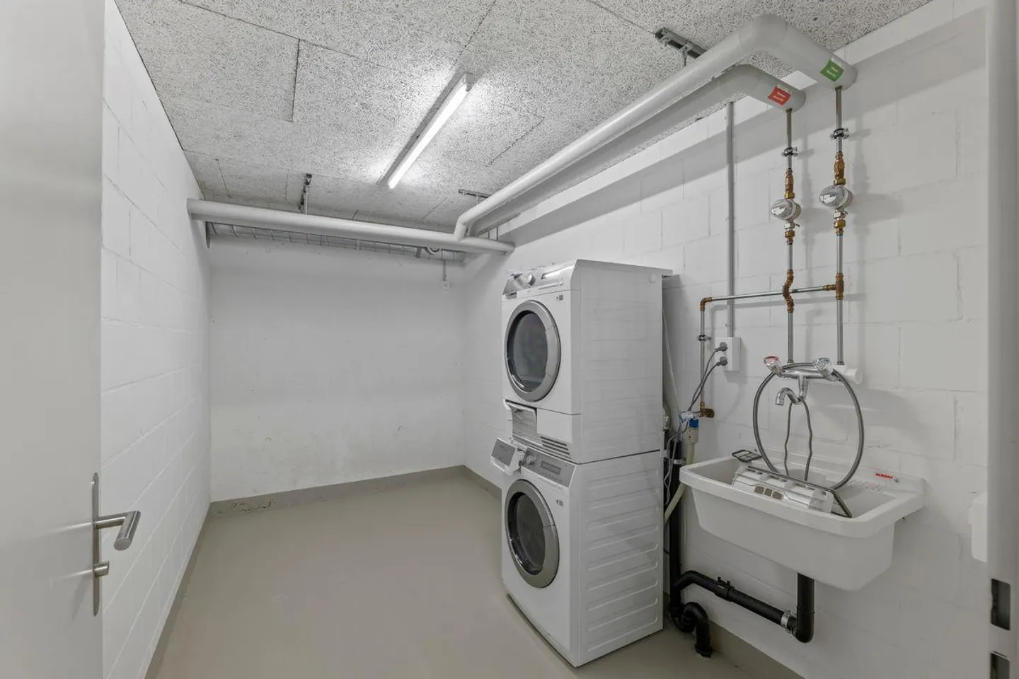 Vivre avec style - appartement moderne de 3,5 pièces avec beaucoup de confort - Photo 12 sur 13