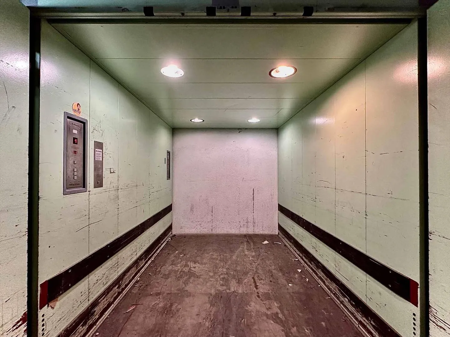Opportunità eccezionale a Neuchâtel: Spazio commerciale modulare di 410 m² in affitto! - Foto 4 di 4