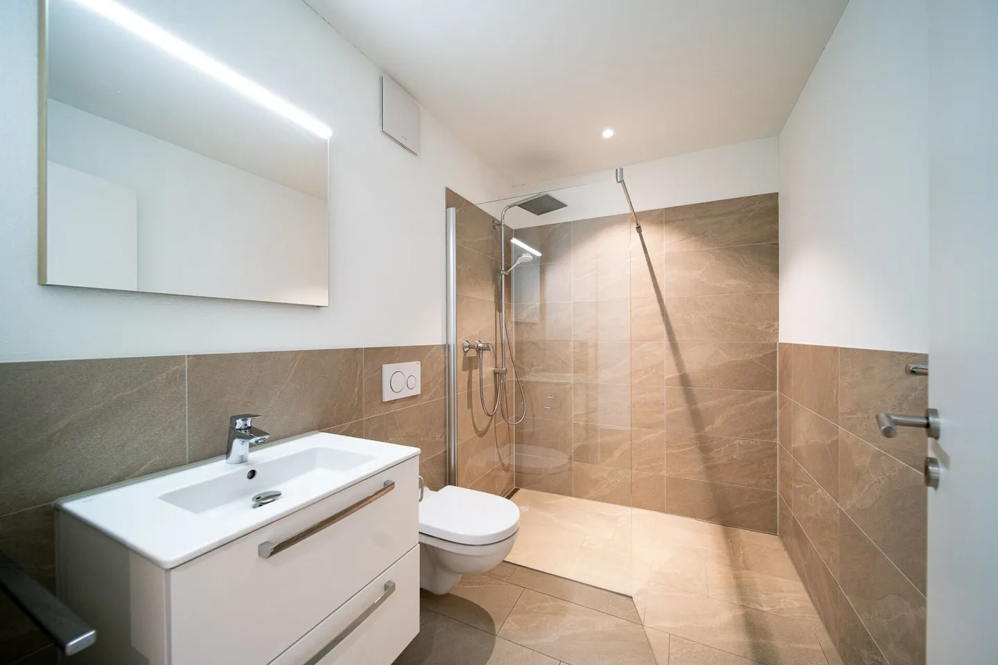 Appartamento 4.5 camere nuovo con molto spazio - Foto 7 di 16