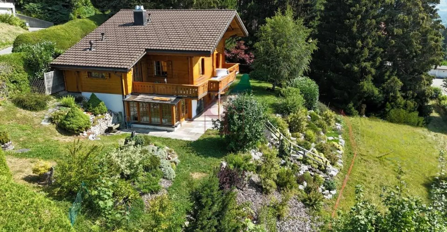 Blockhaus in Crésuz 20 Minuten von Bulle entfernt - Foto 3 von 13
