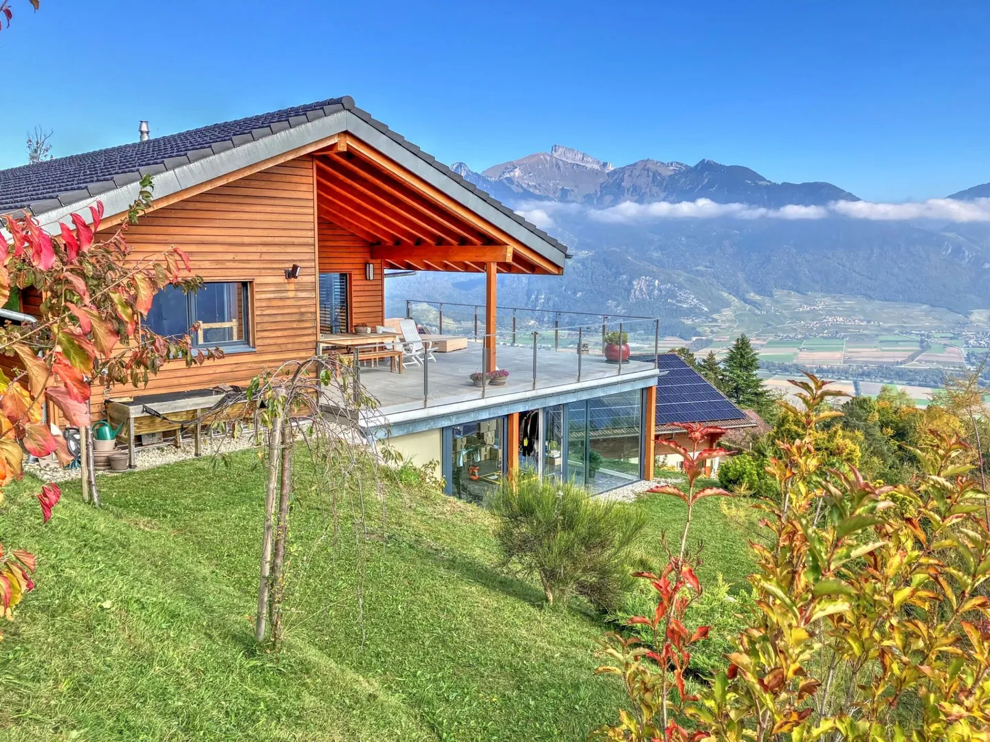 Un balcon sur la plaine du Rhone - Photo 14 sur 15