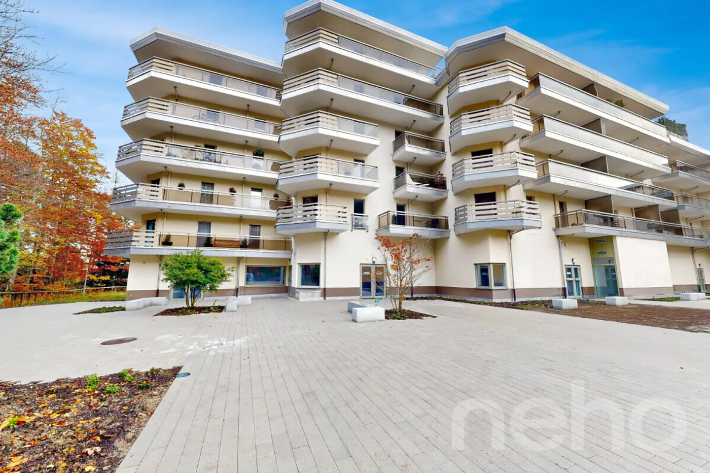 Appartement avec vue panoramique sur le lac et les Alpes, près du centre - Photo 2 sur 12