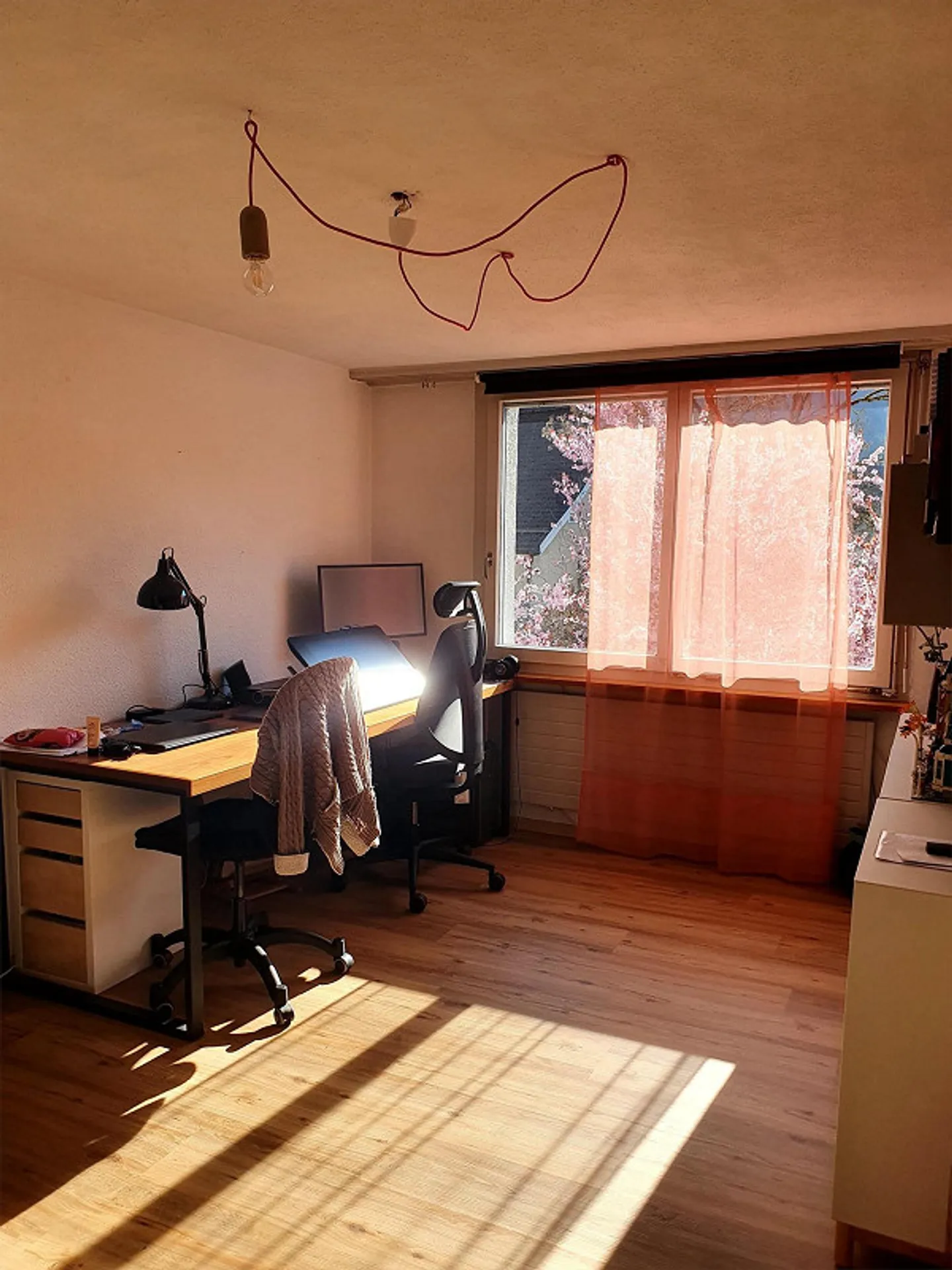 Appartement spacieux et central de 3,5 pièces - Photo 7 sur 8