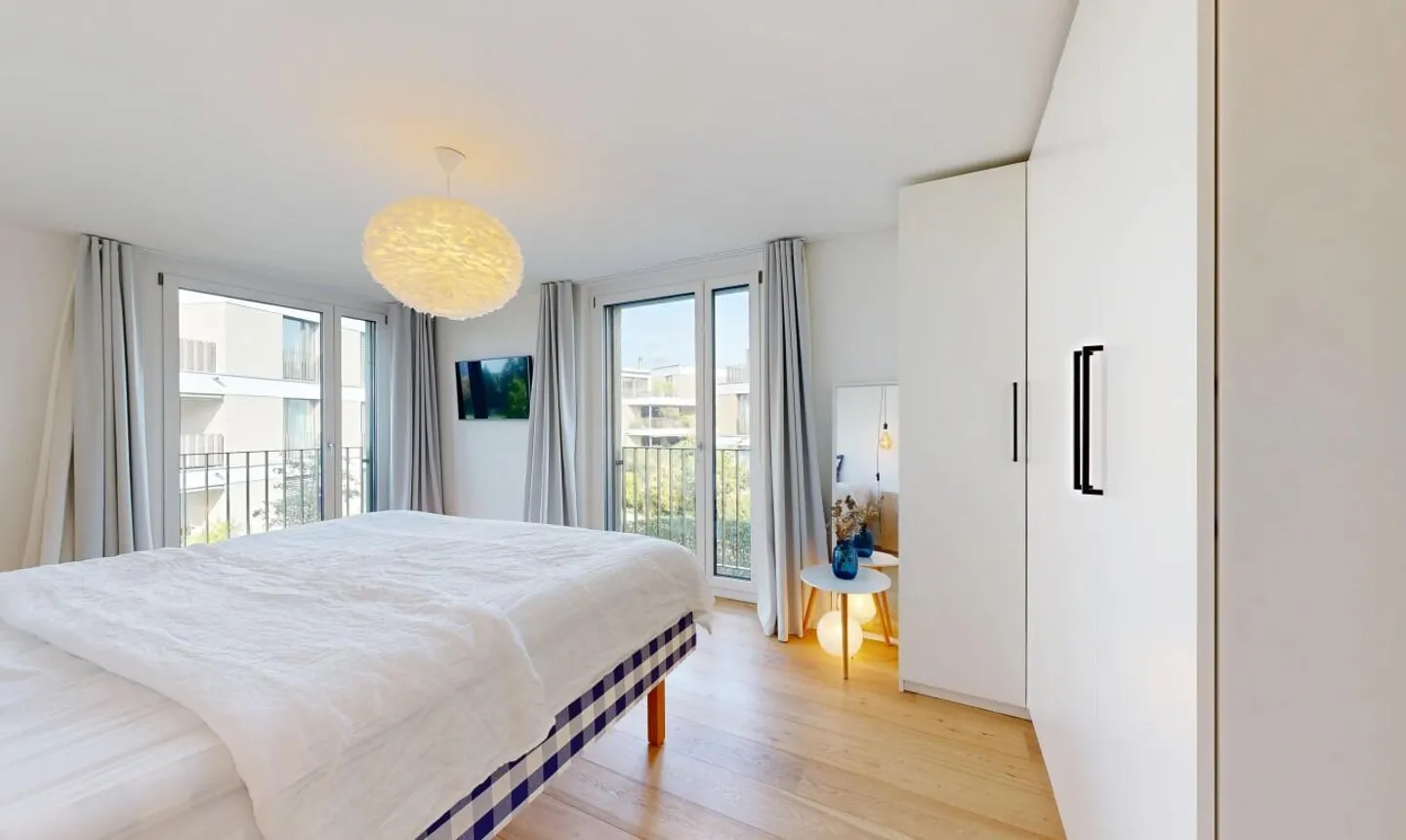 Appartamento moderno di 4,5 stanze con finiture di alta qualità - Foto 8 di 11