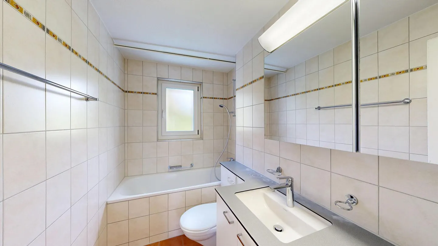 Appartamento con giardino in una posizione tranquilla e soleggiata - Foto 5 di 6