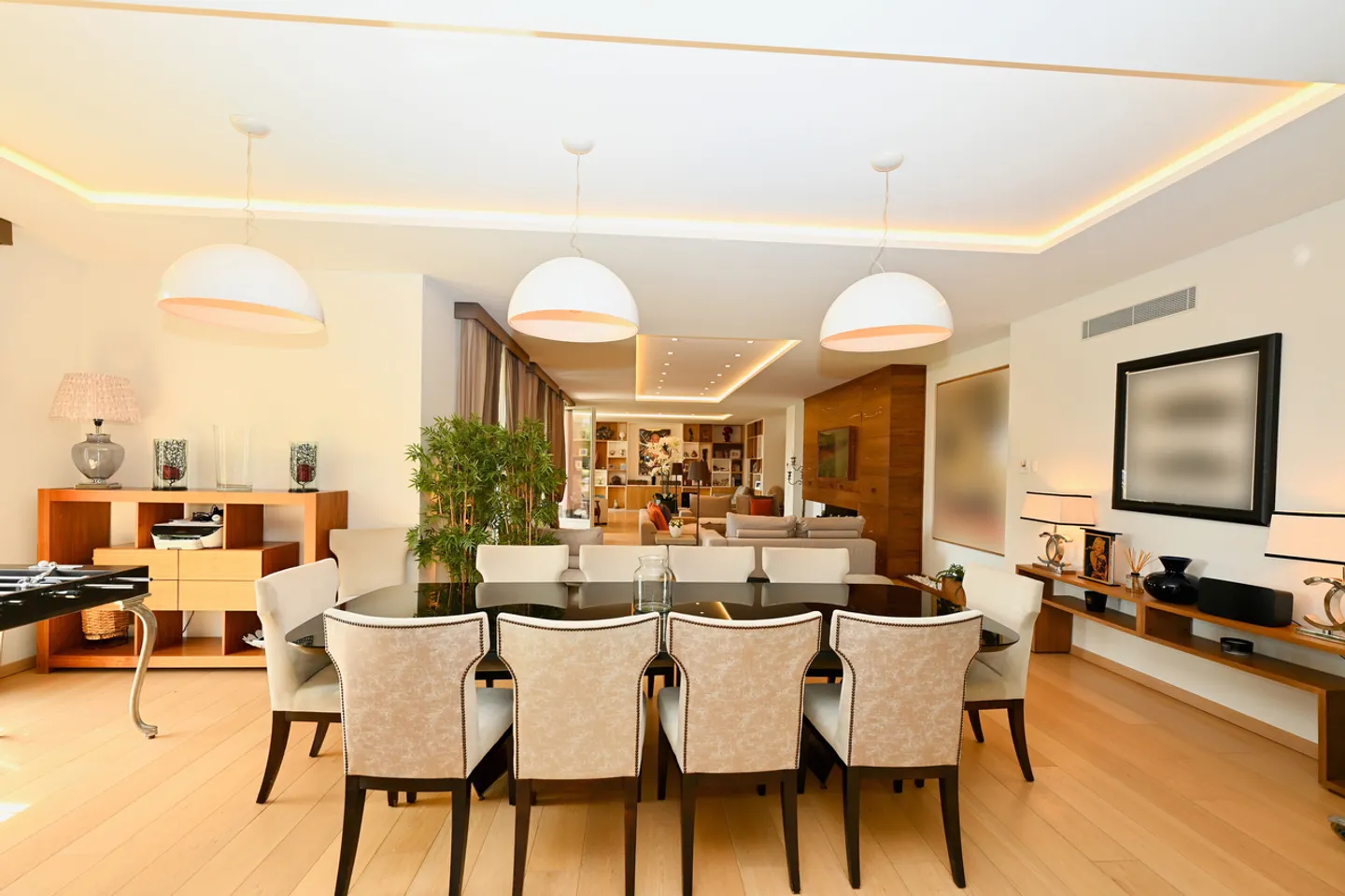 Spacious Luxury Apartment with Garden in the Collina d'Oro Resort - Photo 5 of 25