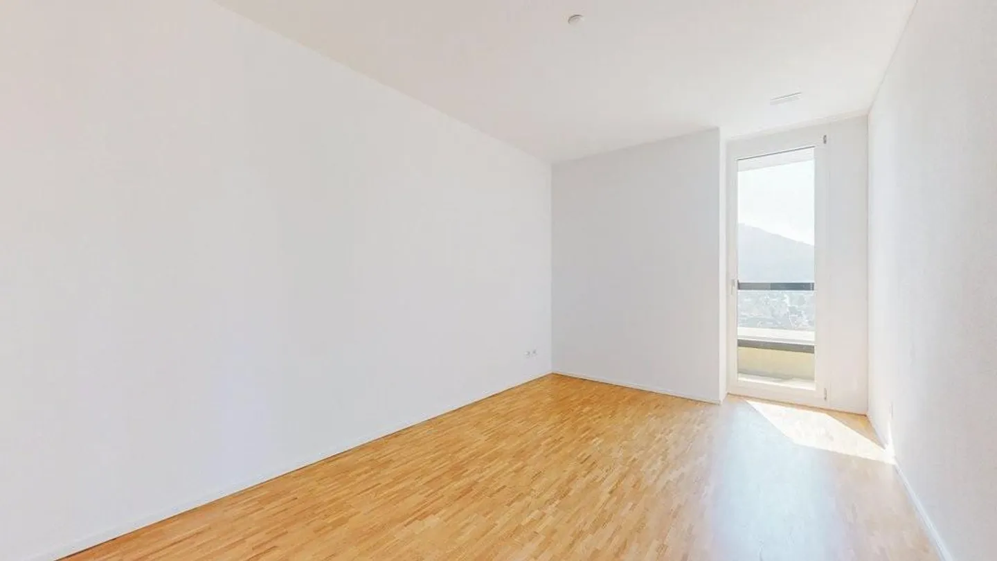 Helles Apartment mit Balkonen - Foto 9 von 12