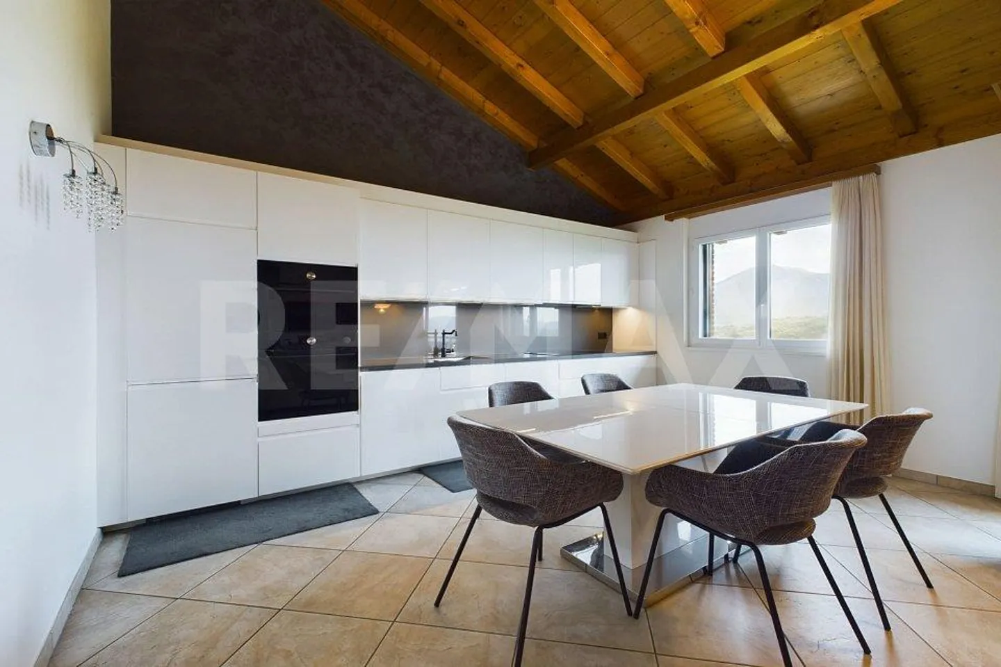 Appartamento 5 ½ locali con vista libera anche come seconda residenza - Foto 4 di 13