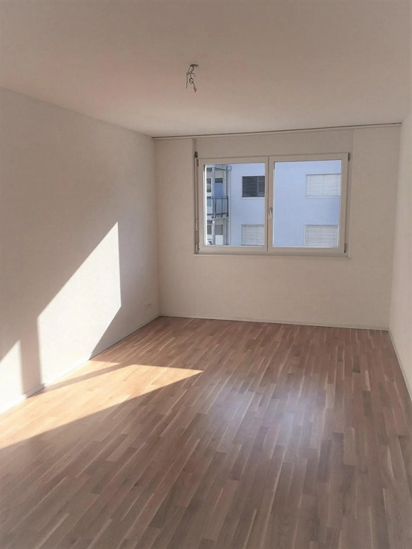 Appartamento moderno a Biel - Foto 7 di 8