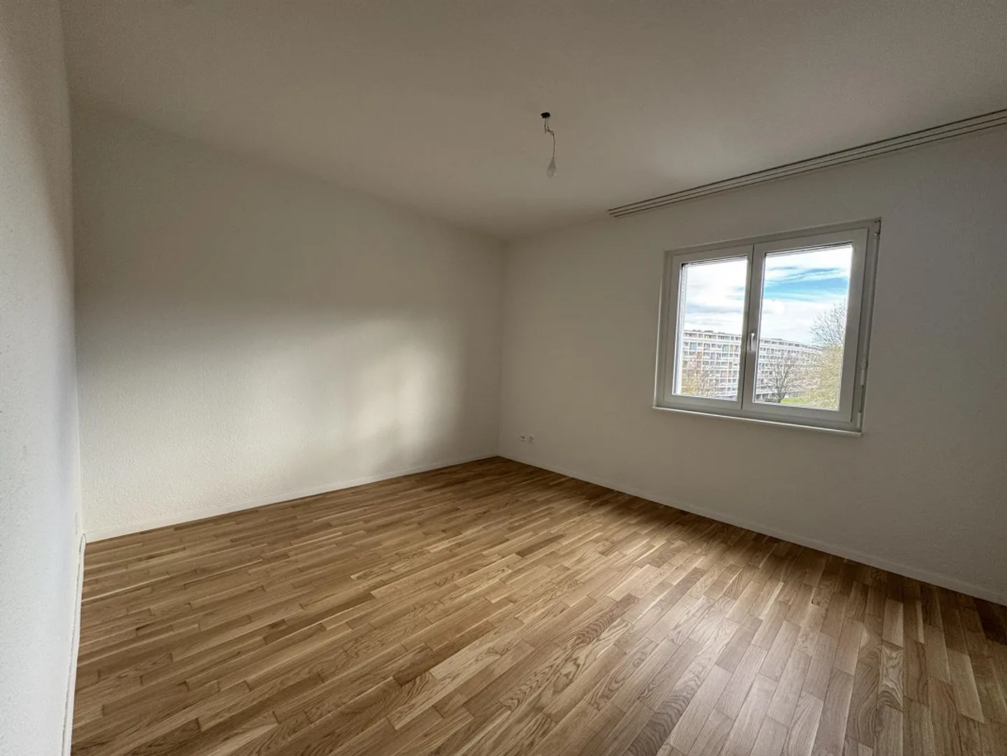 Nouvelle attique rénovée avec vue | Un endroit où il fait bon vivre... - Photo 5 sur 8