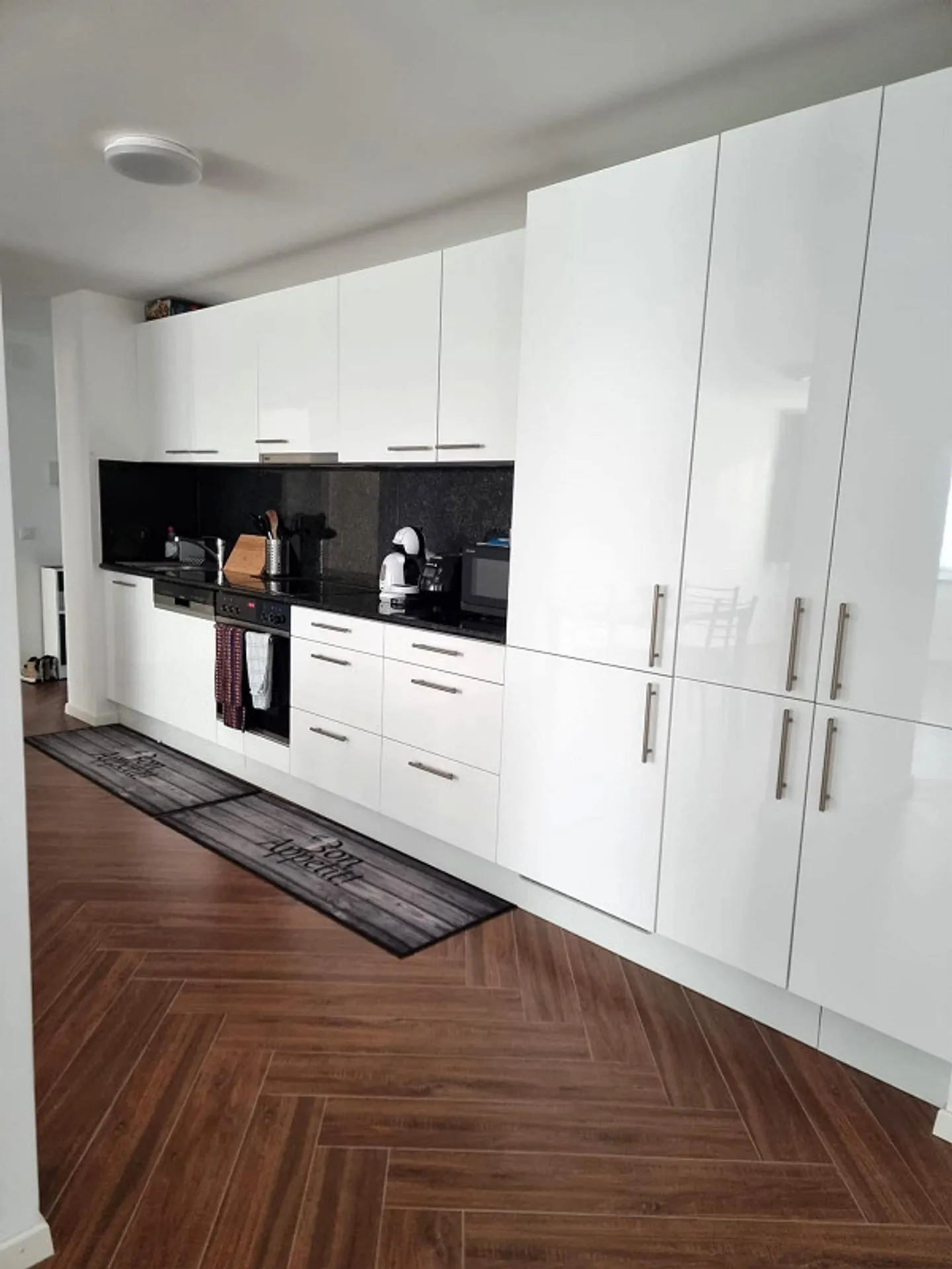 4.5-room apartment in a central location seeks new tenant - Photo 2 of 5