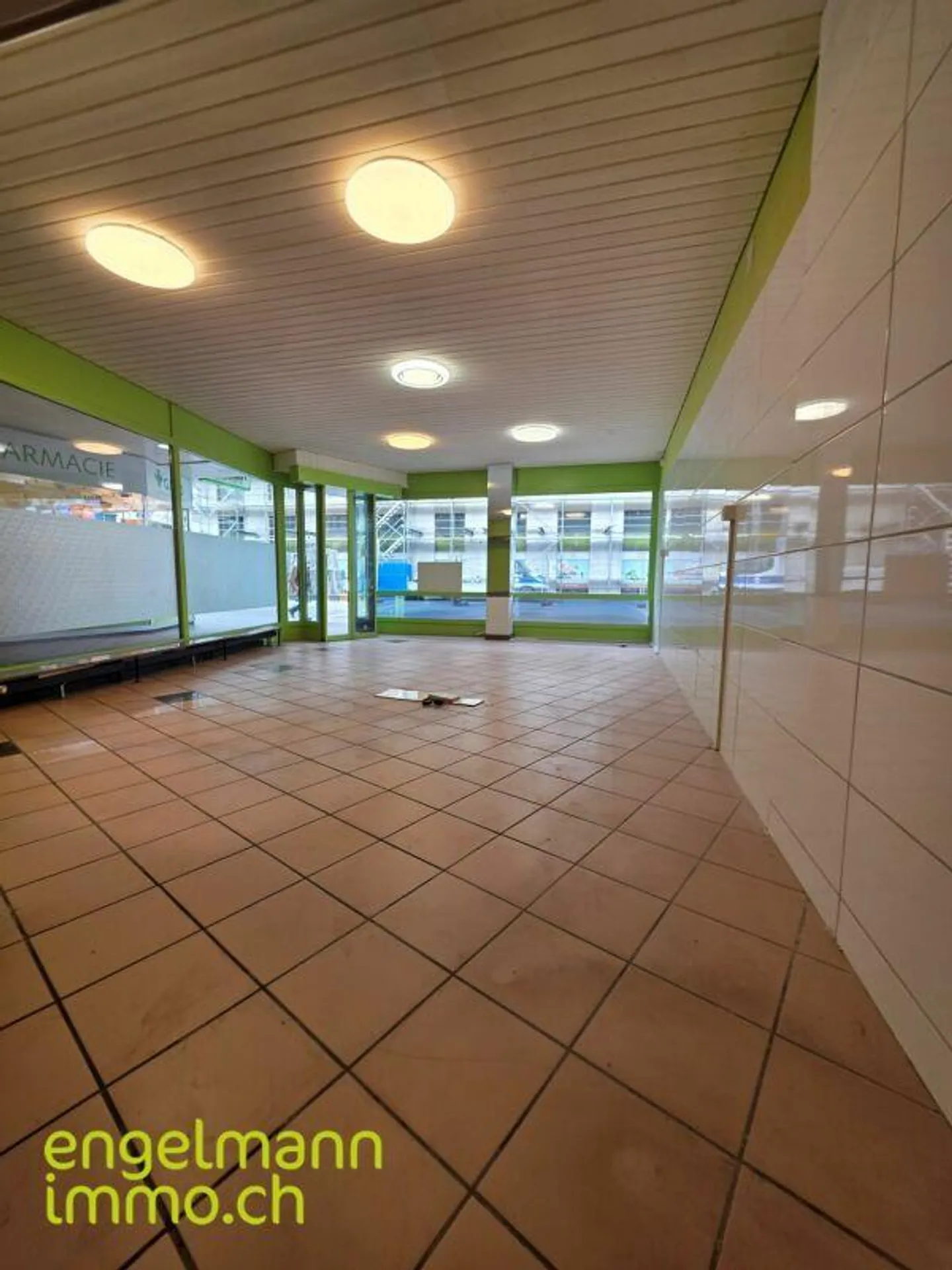 Espace commercial - Photo 5 sur 8