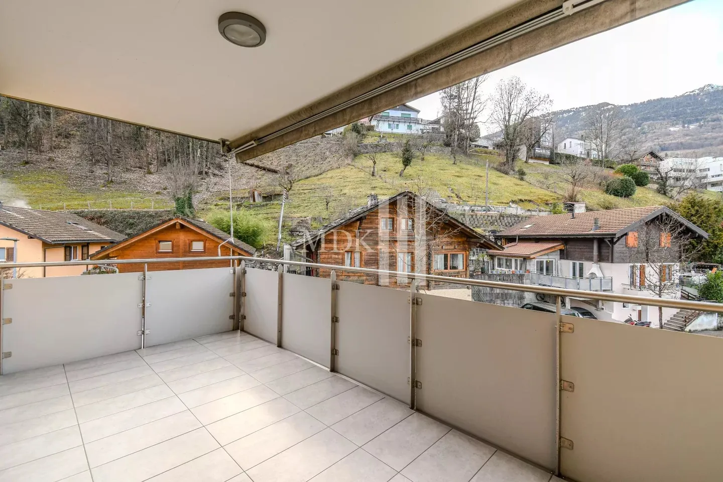 Appartamento luminoso 4,5 locali - Foto 8 di 14