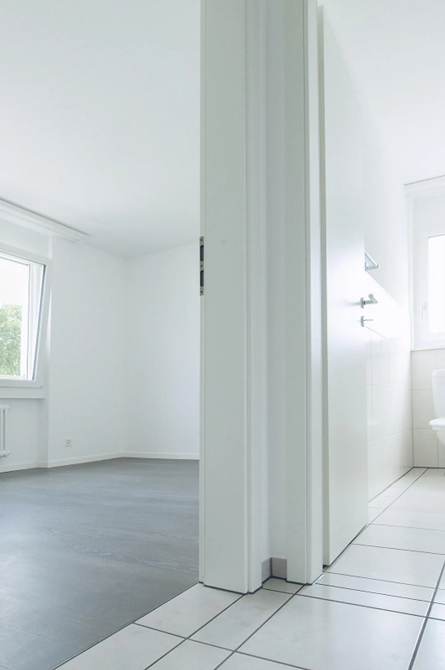 Modern 4.5-room apartment with large terrace for rent - Photo 8 of 9