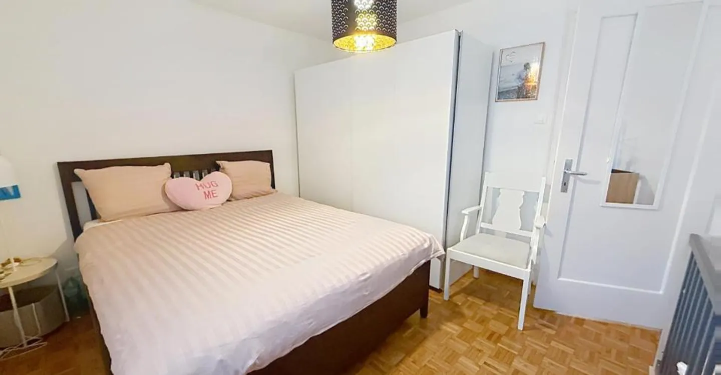 Pretty 2.5-room apartment in the heart of Lausanne - Photo 1 of 7