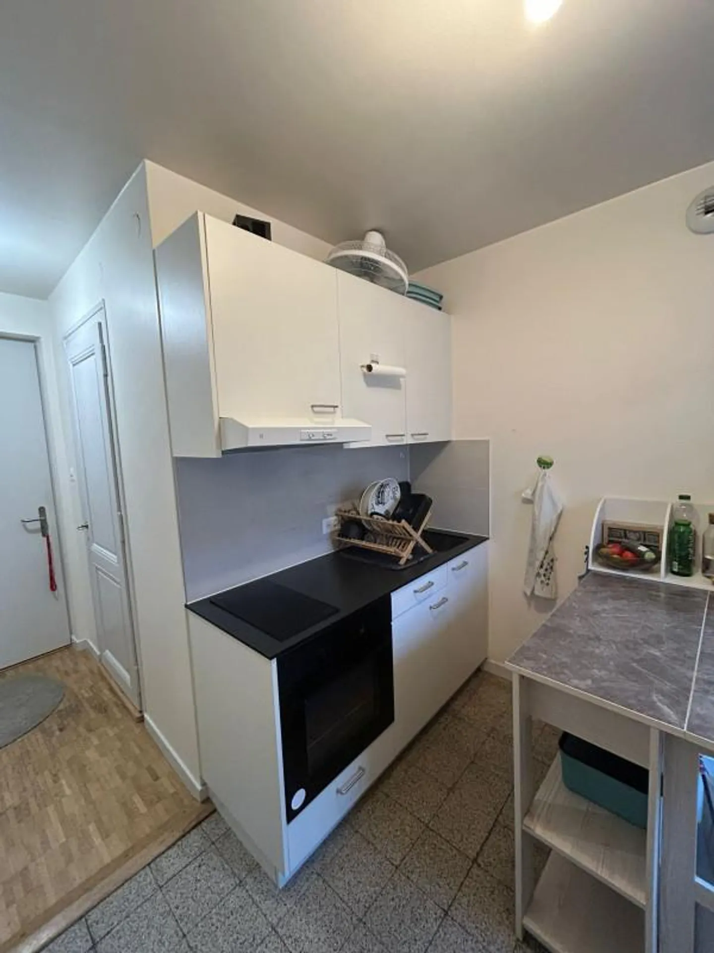 Charmant Appartement à Plainpalais - Photo 4 sur 7