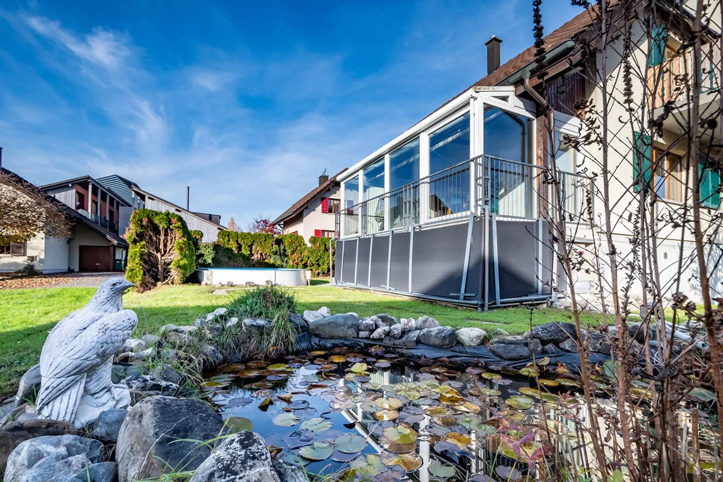Spacious Single-Family Home with Pool and Conservatory - Photo 14 of 18
