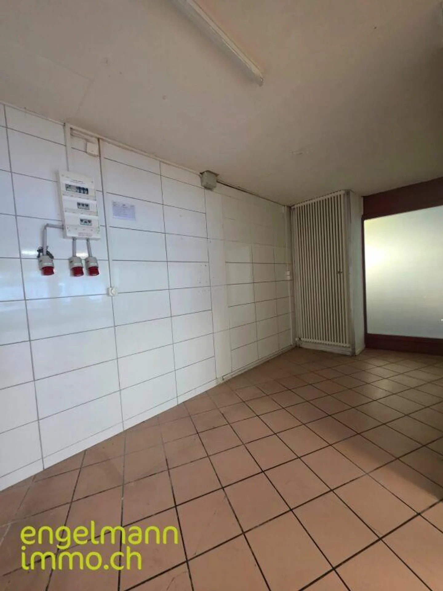 Espace commercial - Photo 6 sur 8