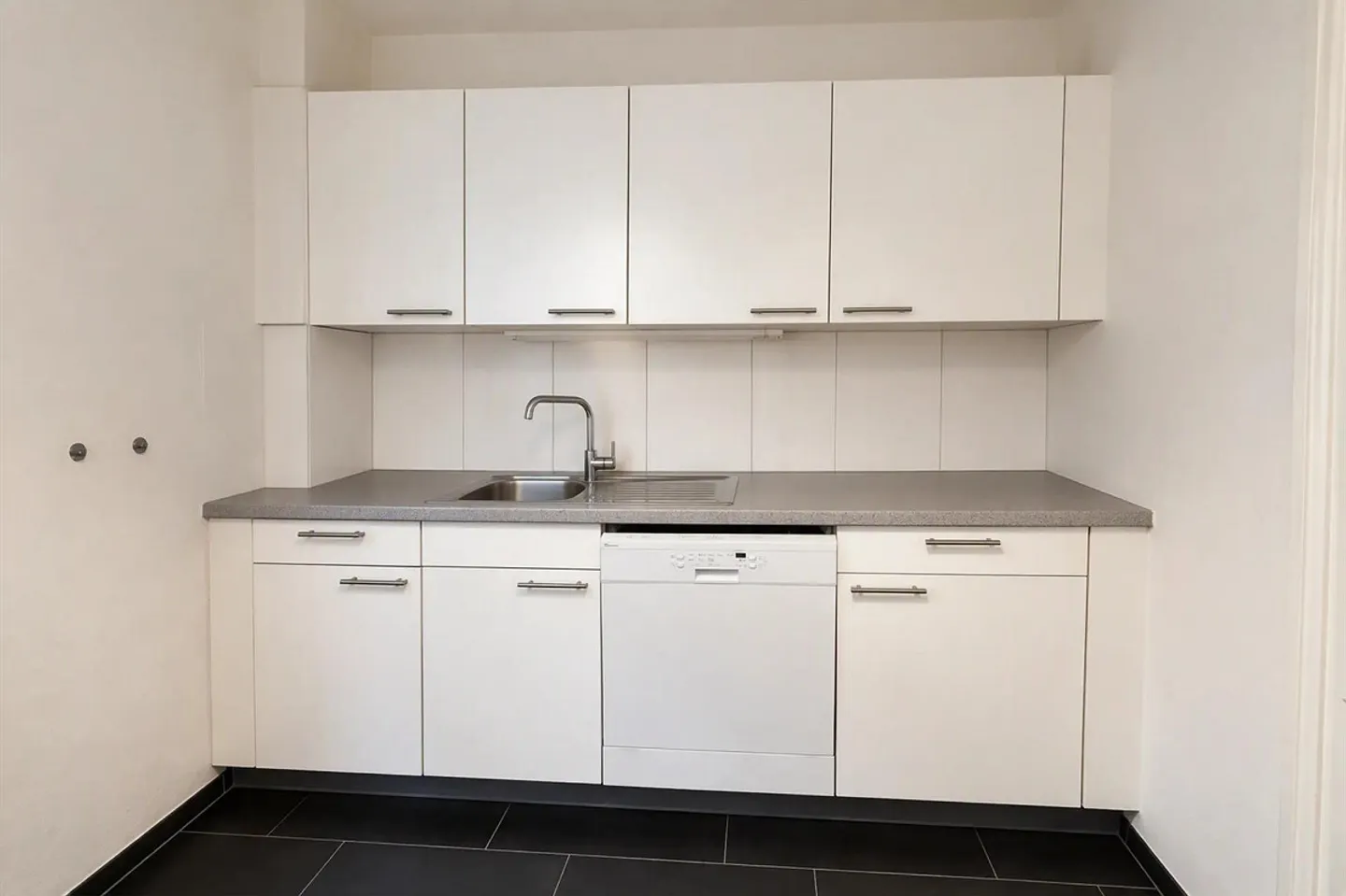 Very nice apartment almost in the center in a quiet location - Photo 4 of 10