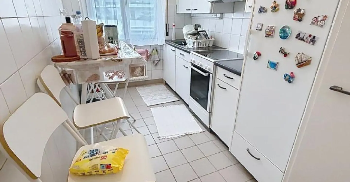 Pretty 2.5-room apartment in the heart of Lausanne - Photo 3 of 7