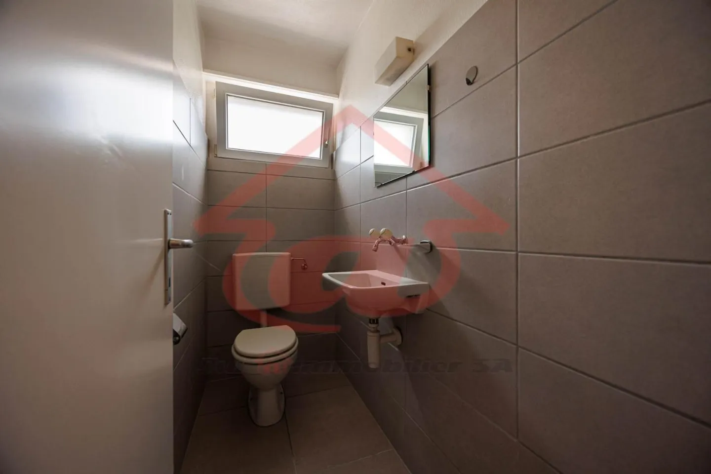 4.5 Room Apartment - Photo 16 of 18