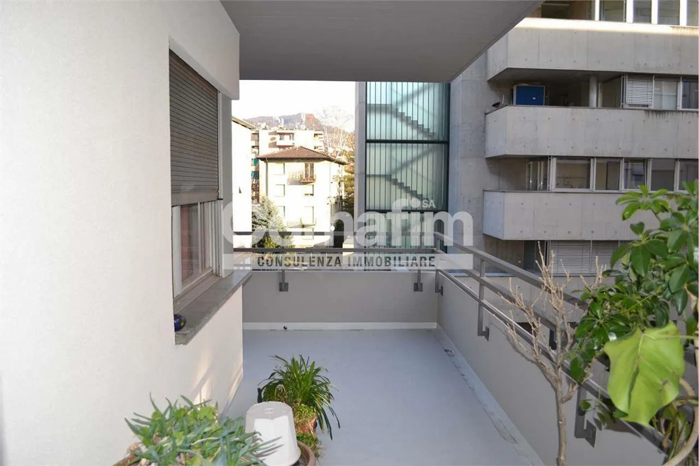 3.5 locali al 2° piano con vista aperta - Foto 2 di 2