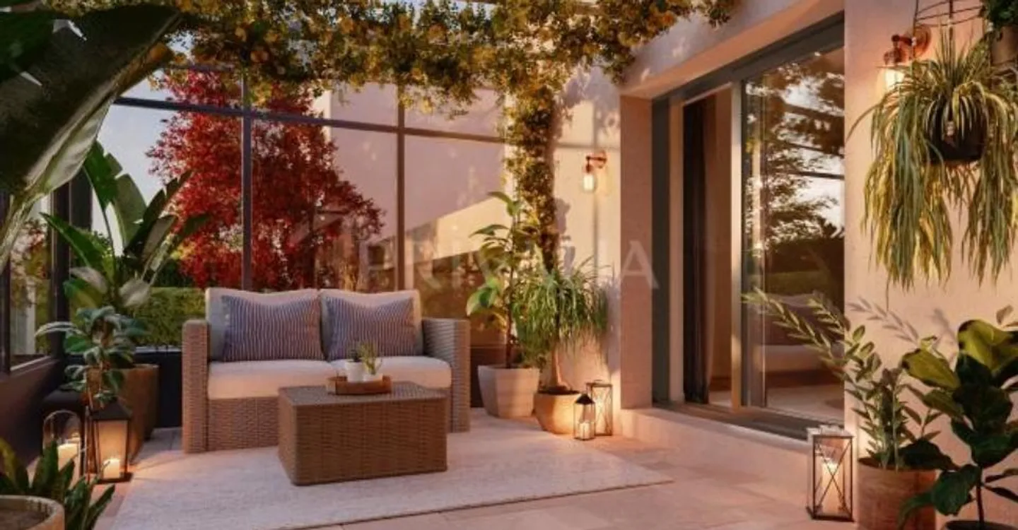 New 7-room villa with large garden - Photo 4 of 5