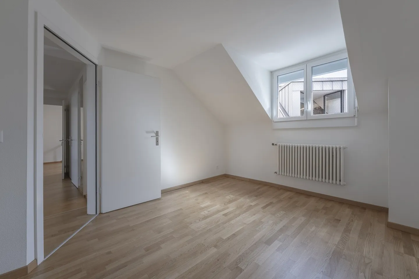 Casa singola in affitto - Foto 4 di 11