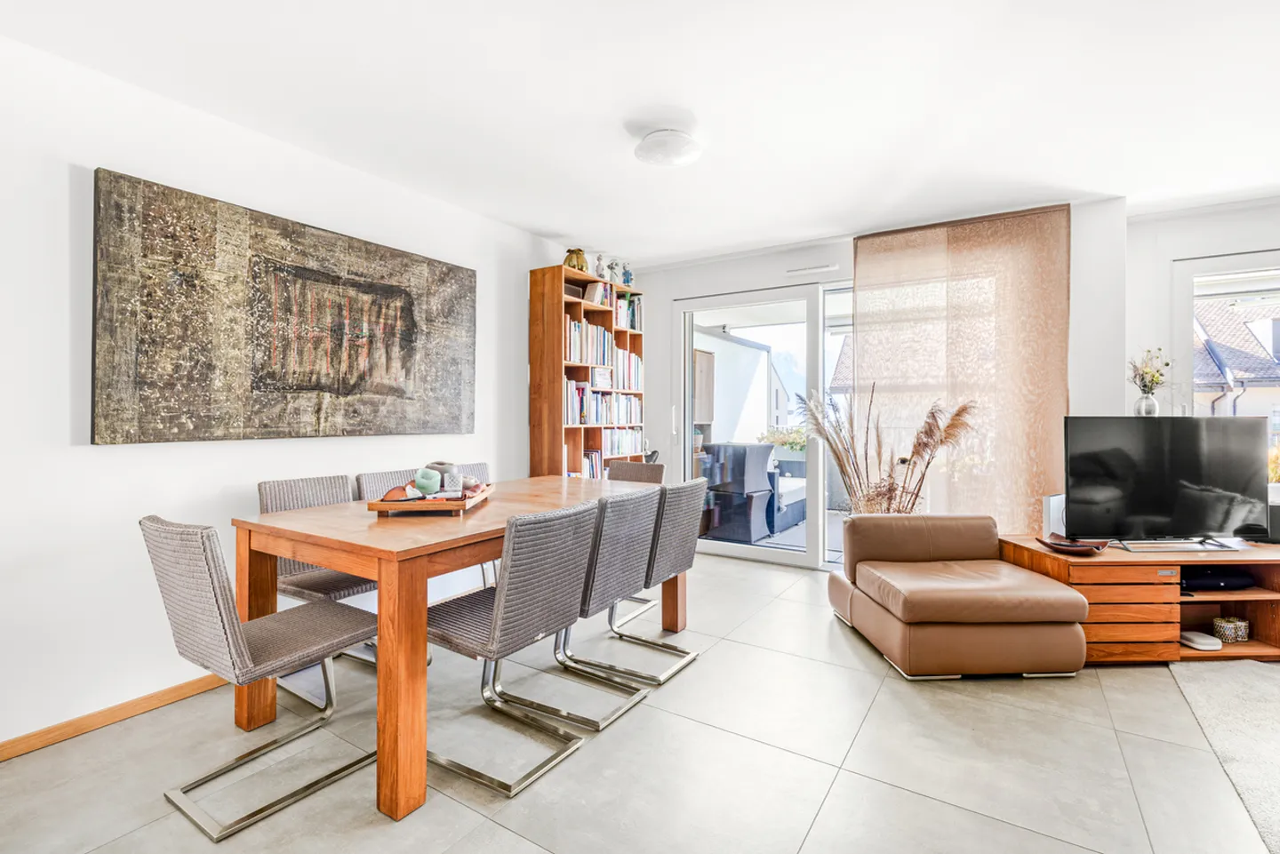 Vista lago e montagna! Servizi nelle vicinanze! - Foto 3 di 15