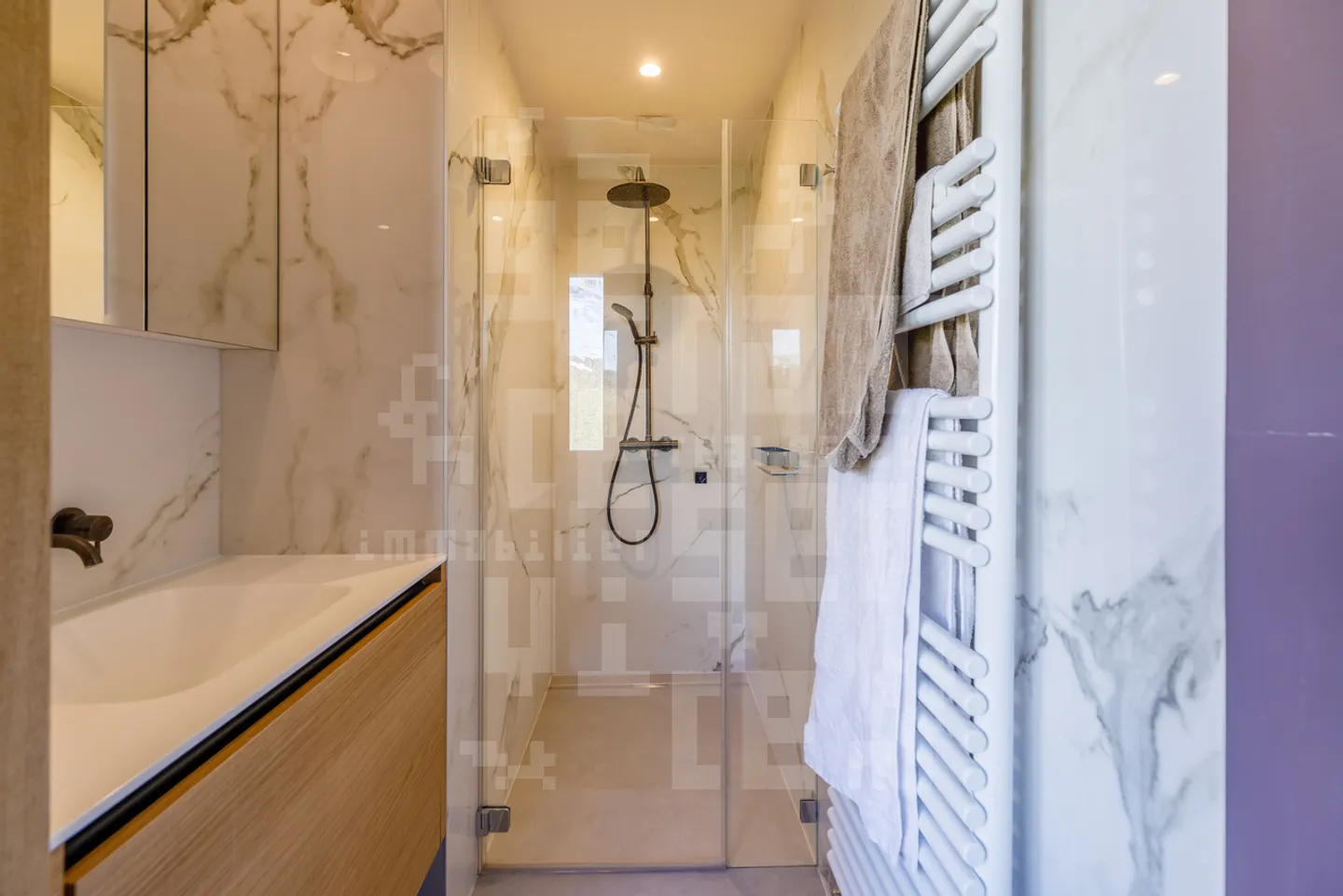 Appartement rénové à Villars - Photo 9 sur 13