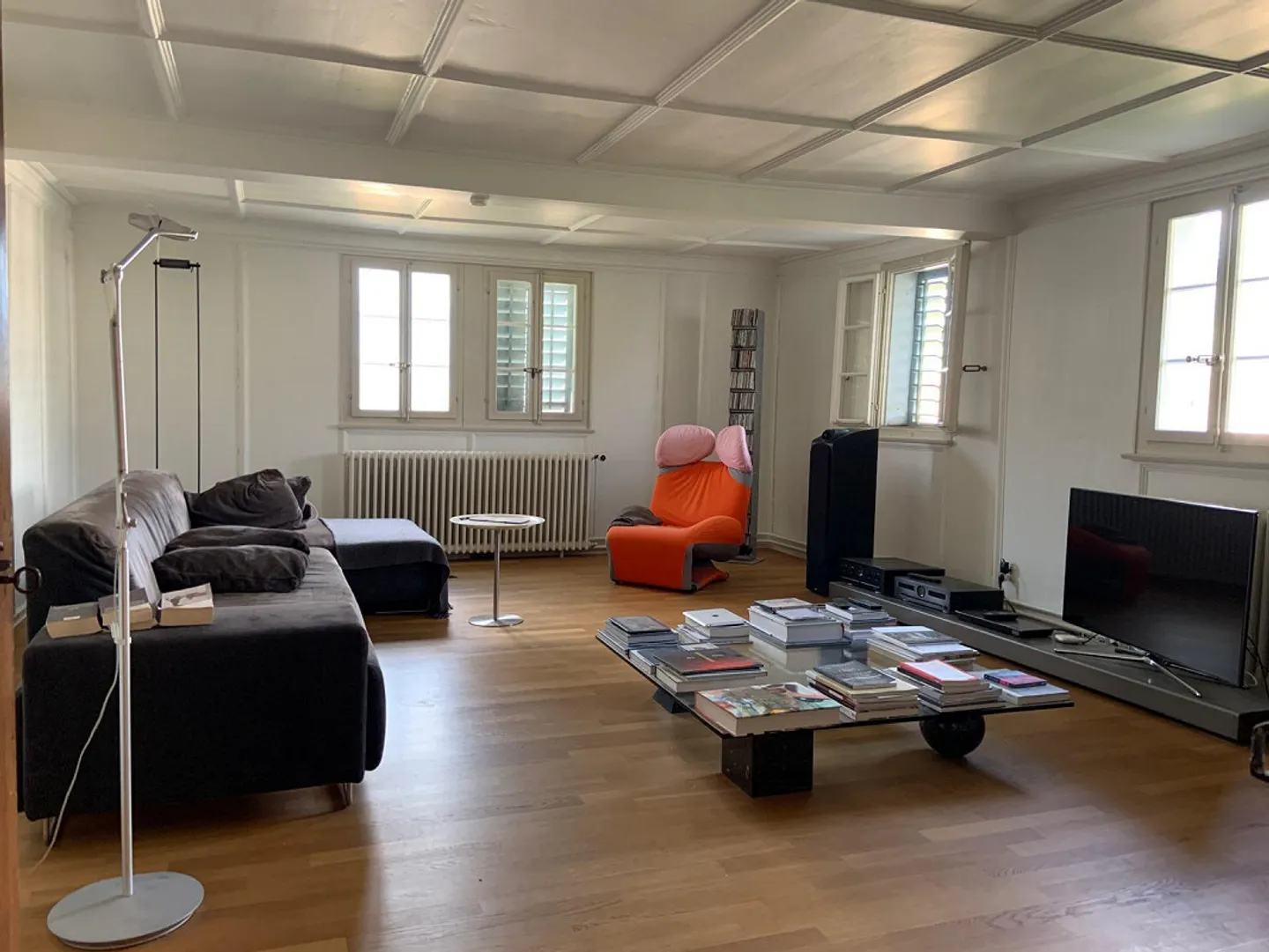 Vivere in un antico palazzo a Schwyz - Foto 4 di 13