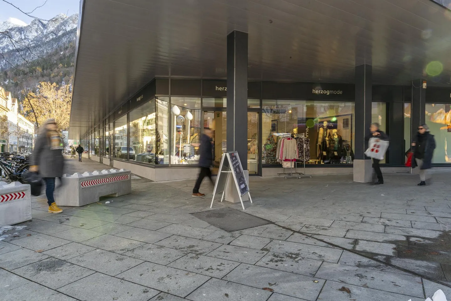 Verkaufsräume mitten im Herzen der Stadt Chur - Foto 3 von 4
