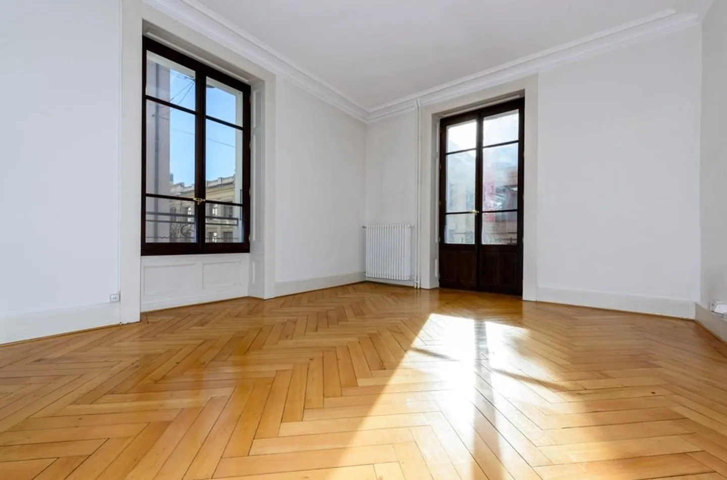 Apartment close to Cornavin train station! - Photo 4 of 8