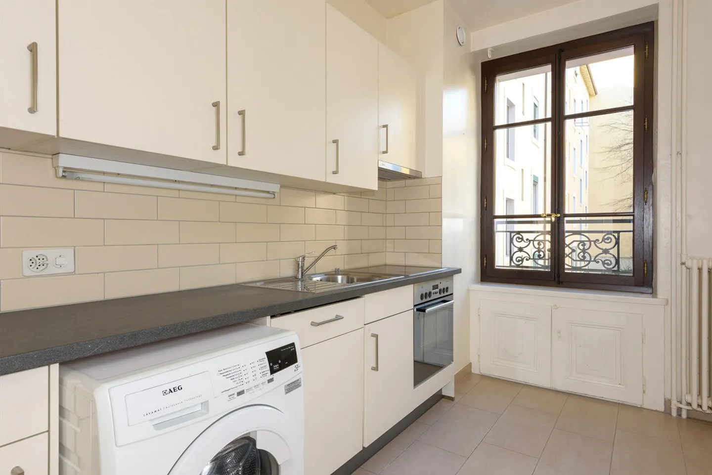 Apartment close to Cornavin train station! - Photo 6 of 8