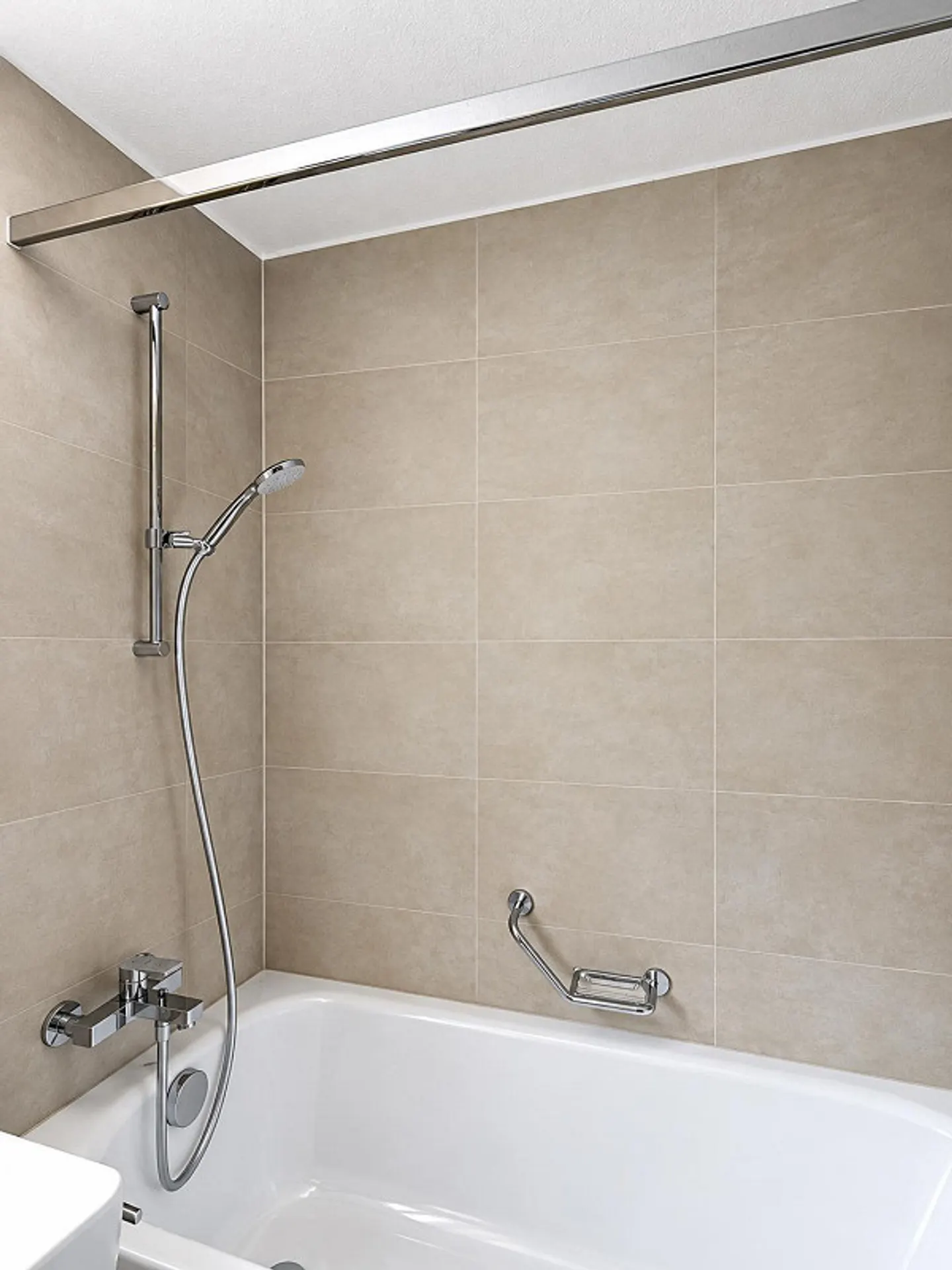 4.5-room apartment on the ground floor in Wiedlisbach - Photo 5 of 6