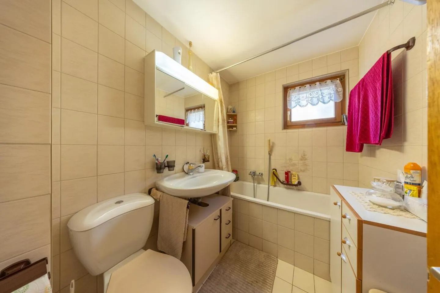 Charming chalet in a quiet location - Photo 11 of 12