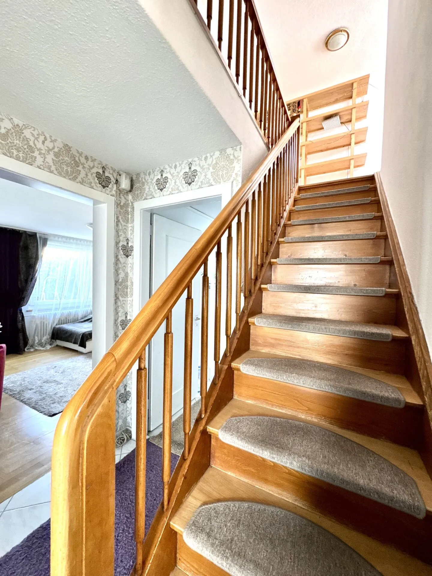 Family-friendly semi-detached house in a quiet residential area - Photo 12 of 25