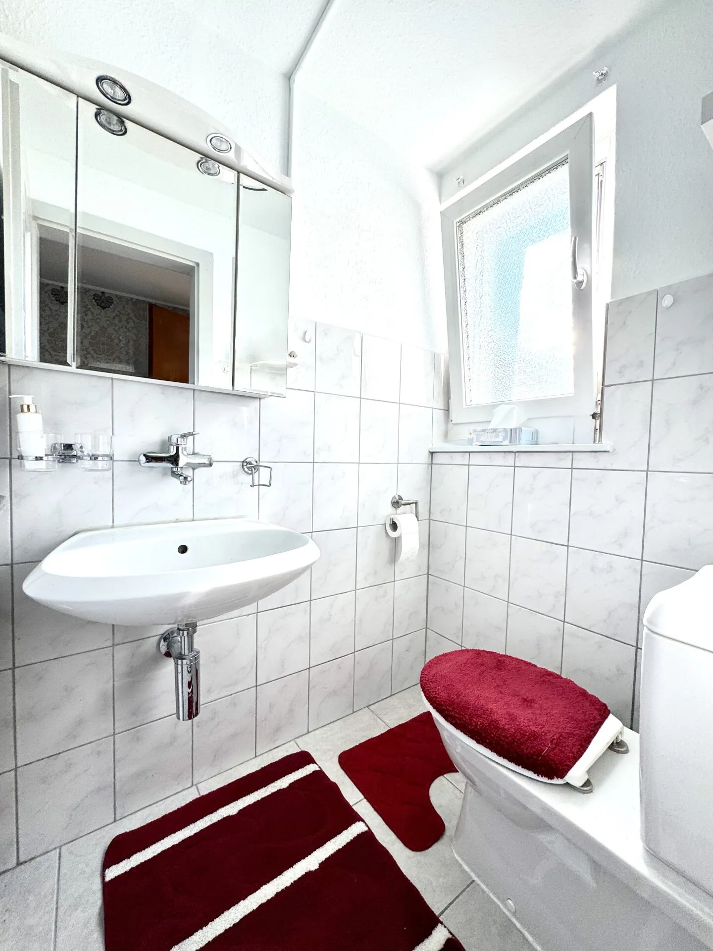 Family-friendly semi-detached house in a quiet residential area - Photo 11 of 25