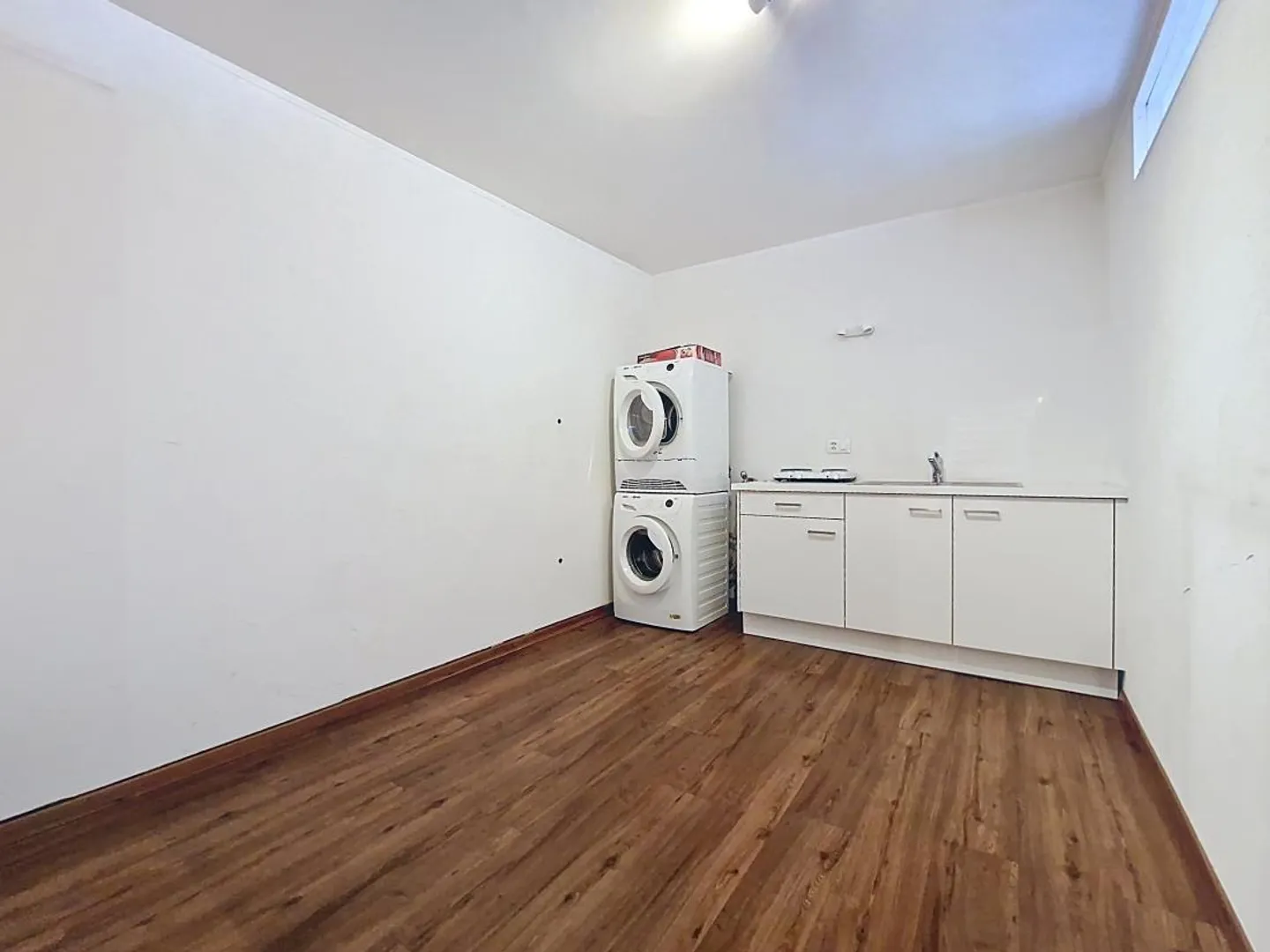 Sion – 3.5 Room Office / Cabinet in the City Center, Near Place du Midi - Photo 13 of 16