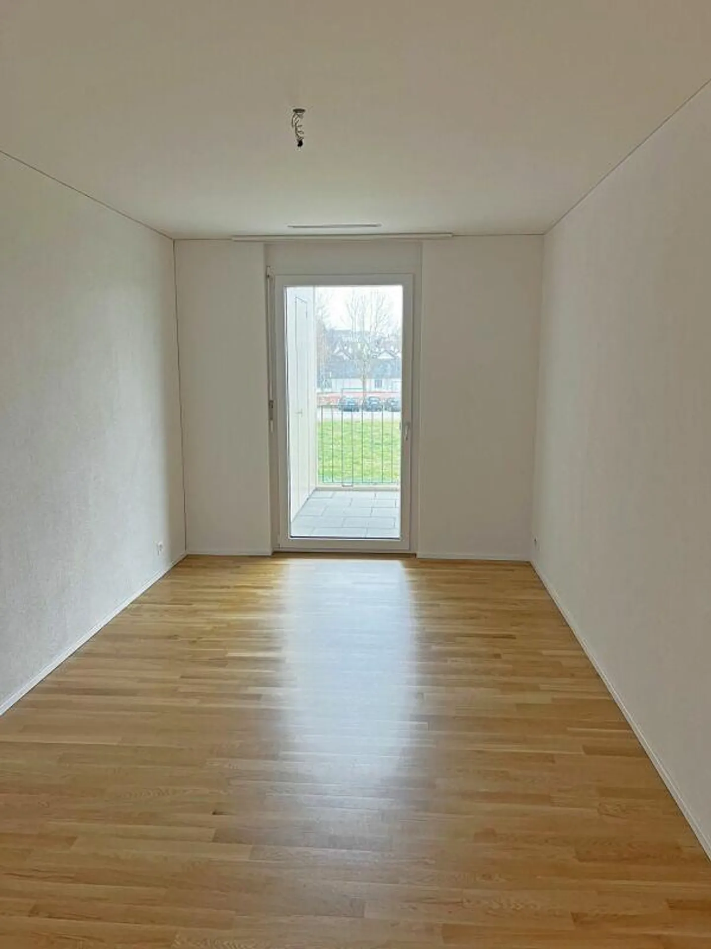 Moderno appartamento di 4,5 stanze con grande balcone! - Foto 6 di 13