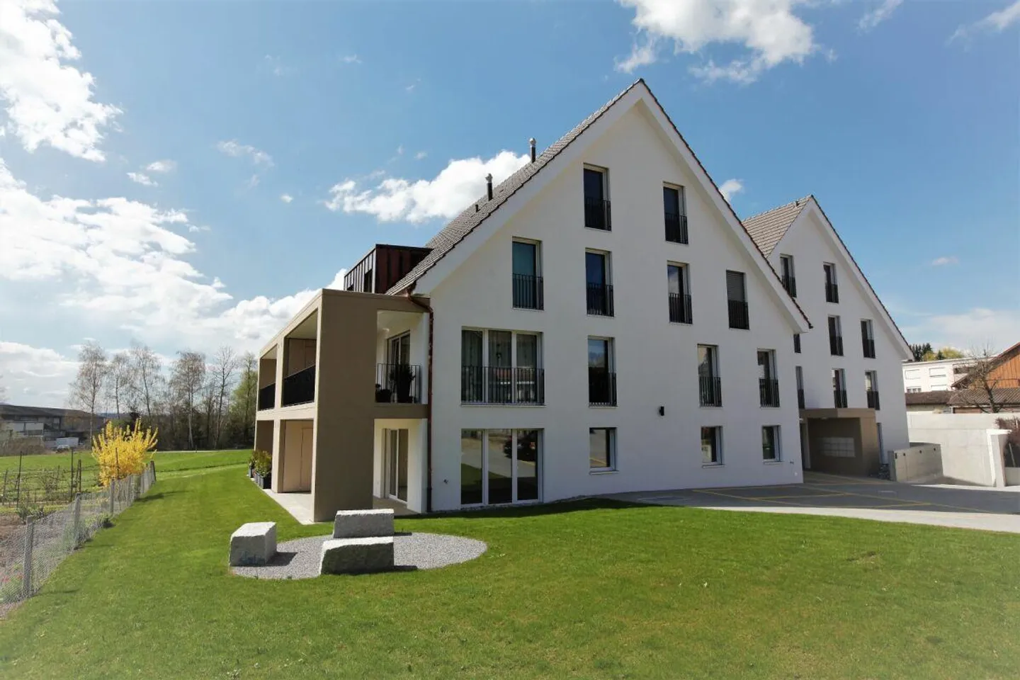 Moderno appartamento di 4,5 stanze con grande balcone! - Foto 11 di 13
