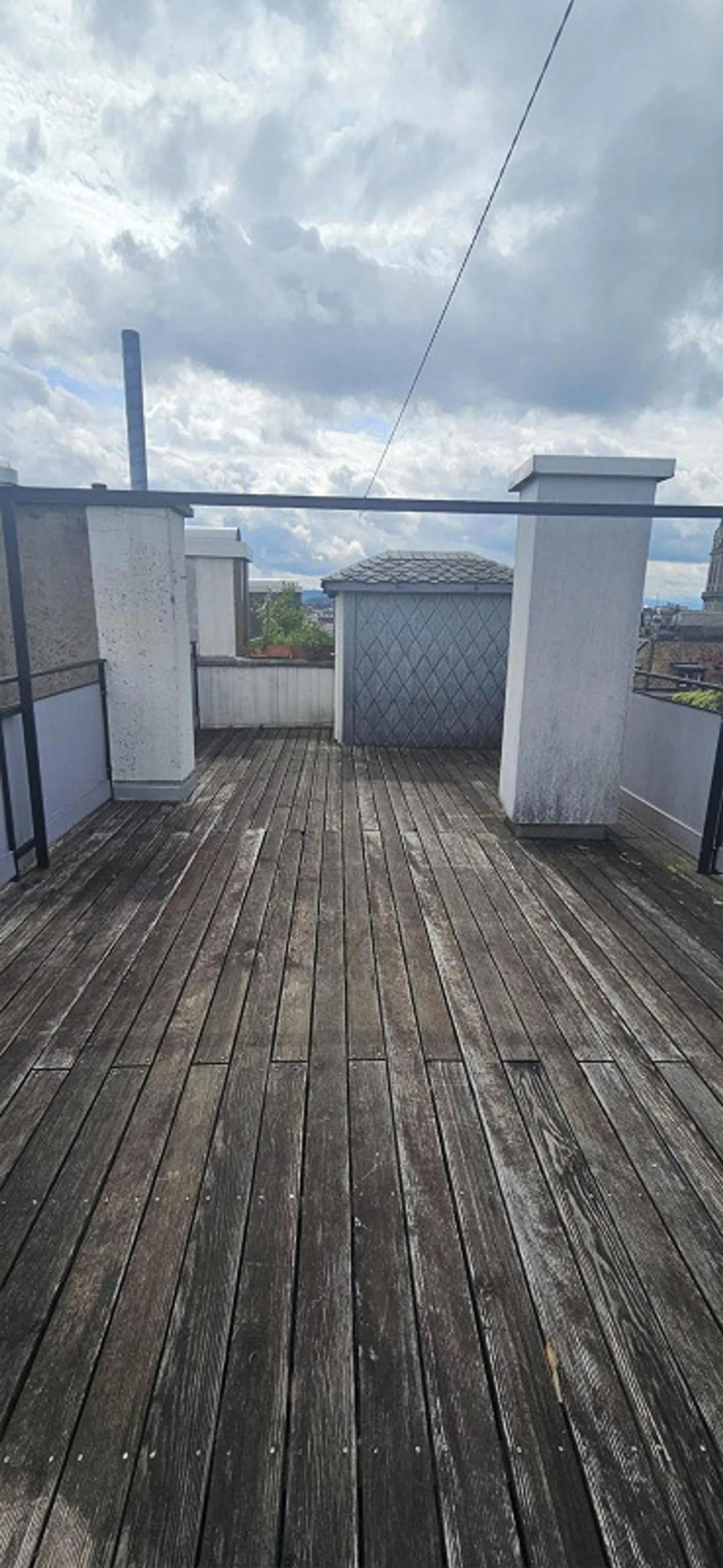 Charming 3.5-room maisonette apartment in Zurich - Photo 11 of 13
