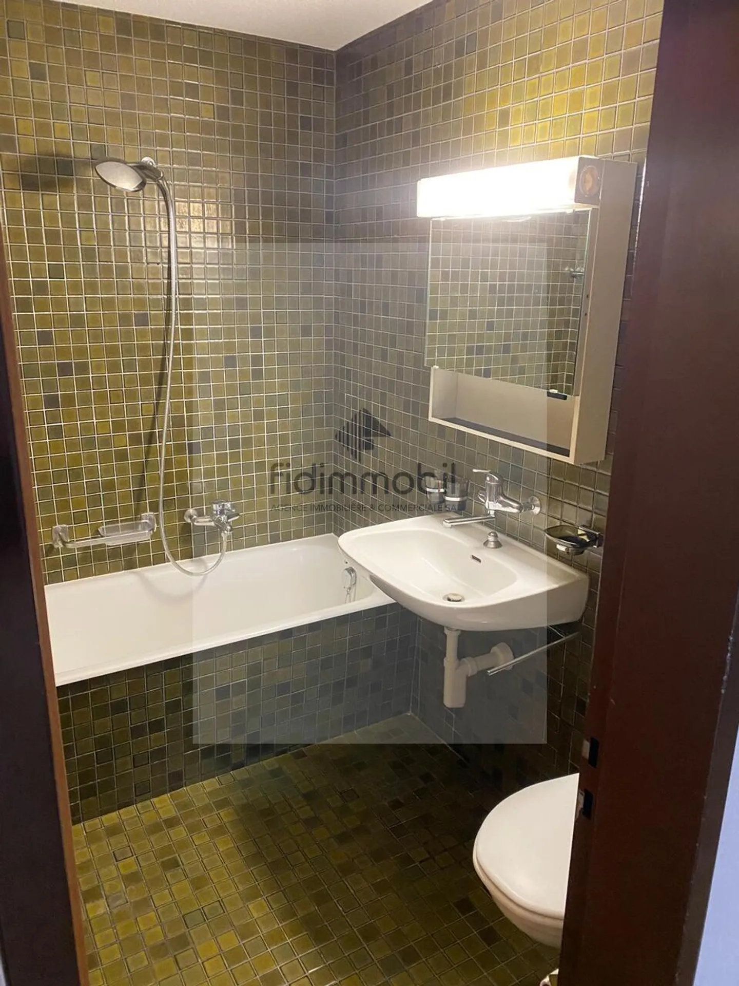 Wunderschöne alte Wohnung mit authentischem Charme - Foto 2 von 6