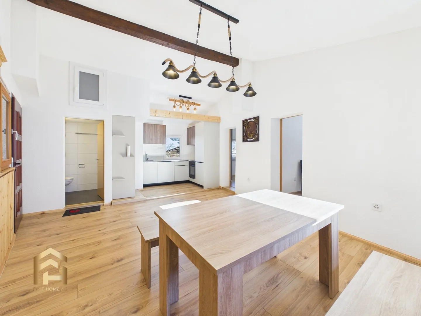 Comprehensively renovated Valais house with two separate living units - Photo 2 of 13