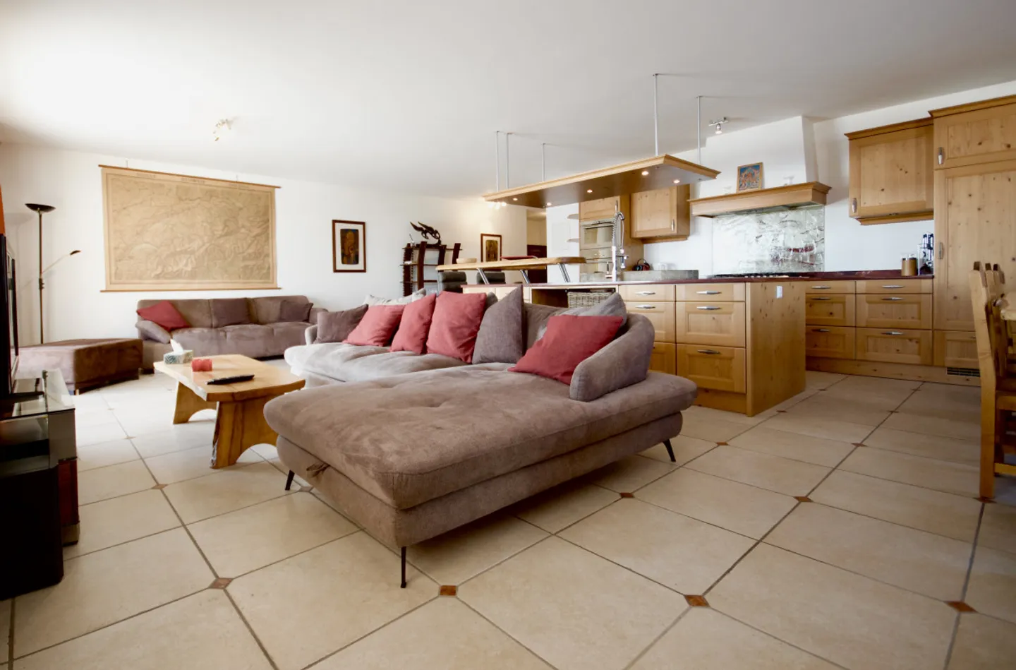 Appartement Charmant avec Vue Alpestre - Photo 7 sur 11