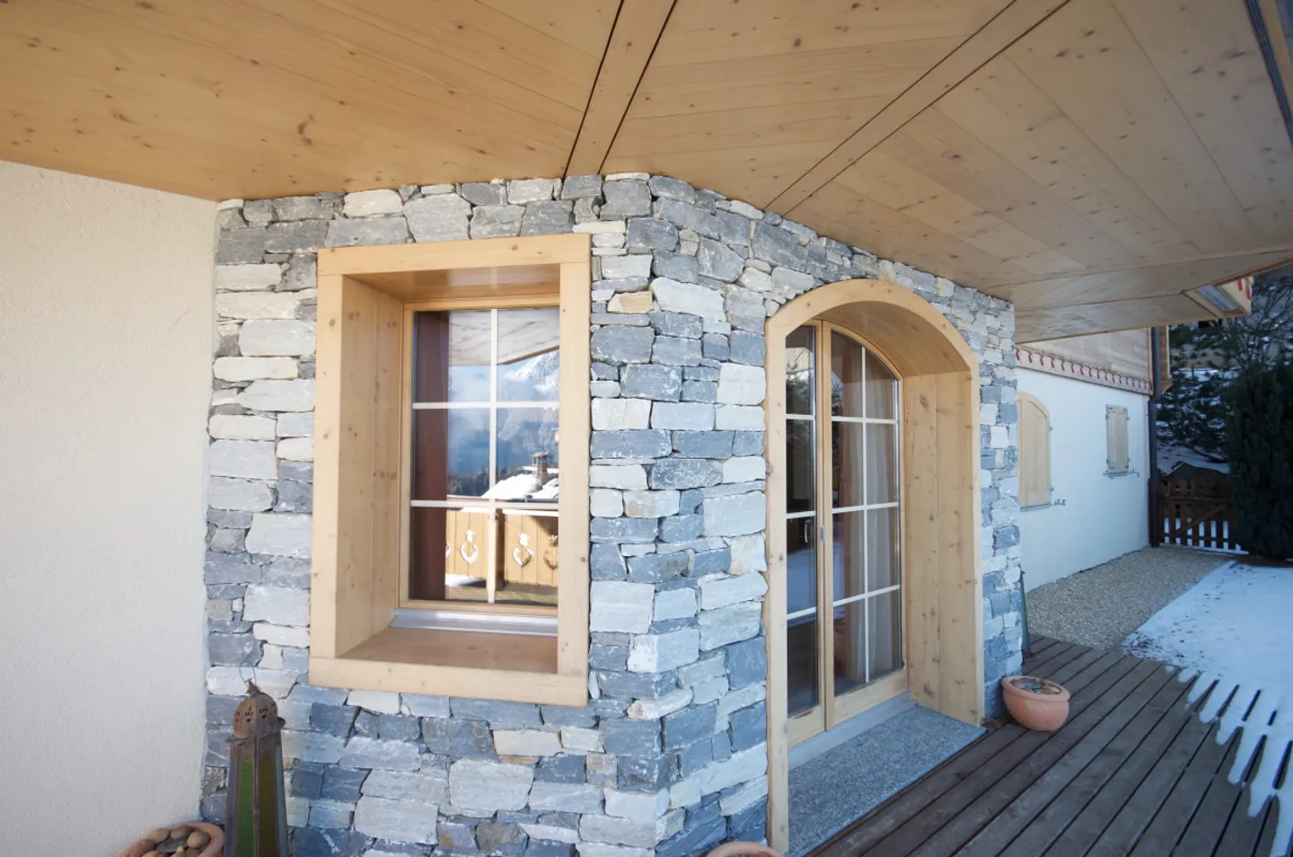 Appartement Charmant avec Vue Alpestre - Photo 4 sur 11