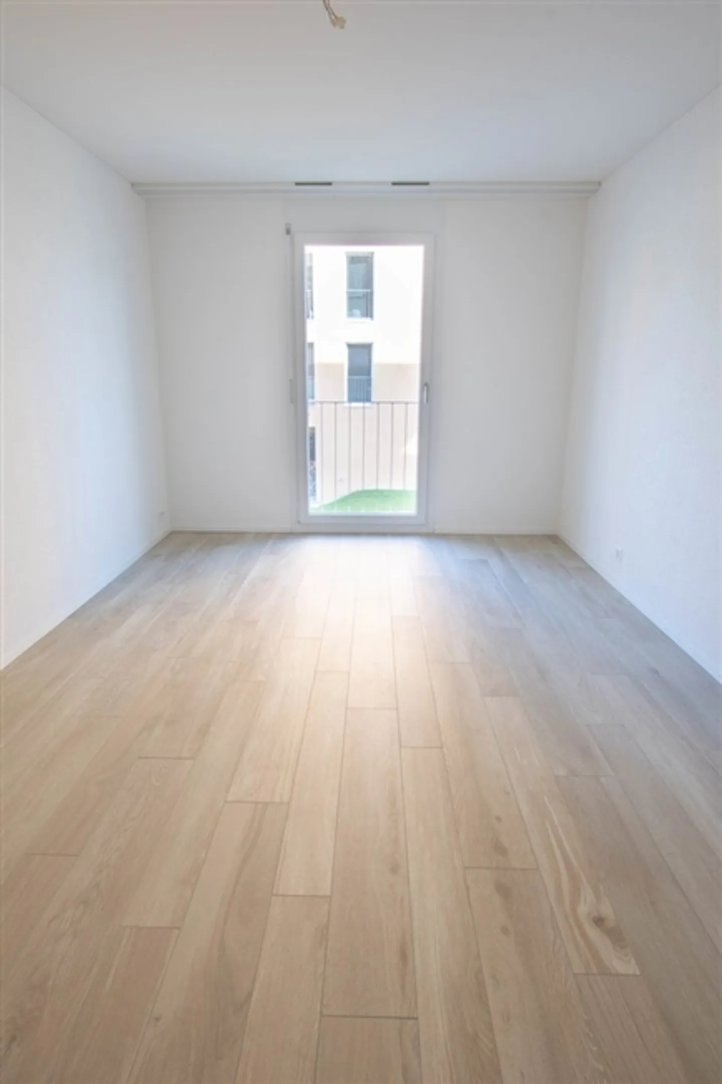 Bright 3.5-room apartment with a view of the Bieler Schüssinsel - Photo 5 of 11