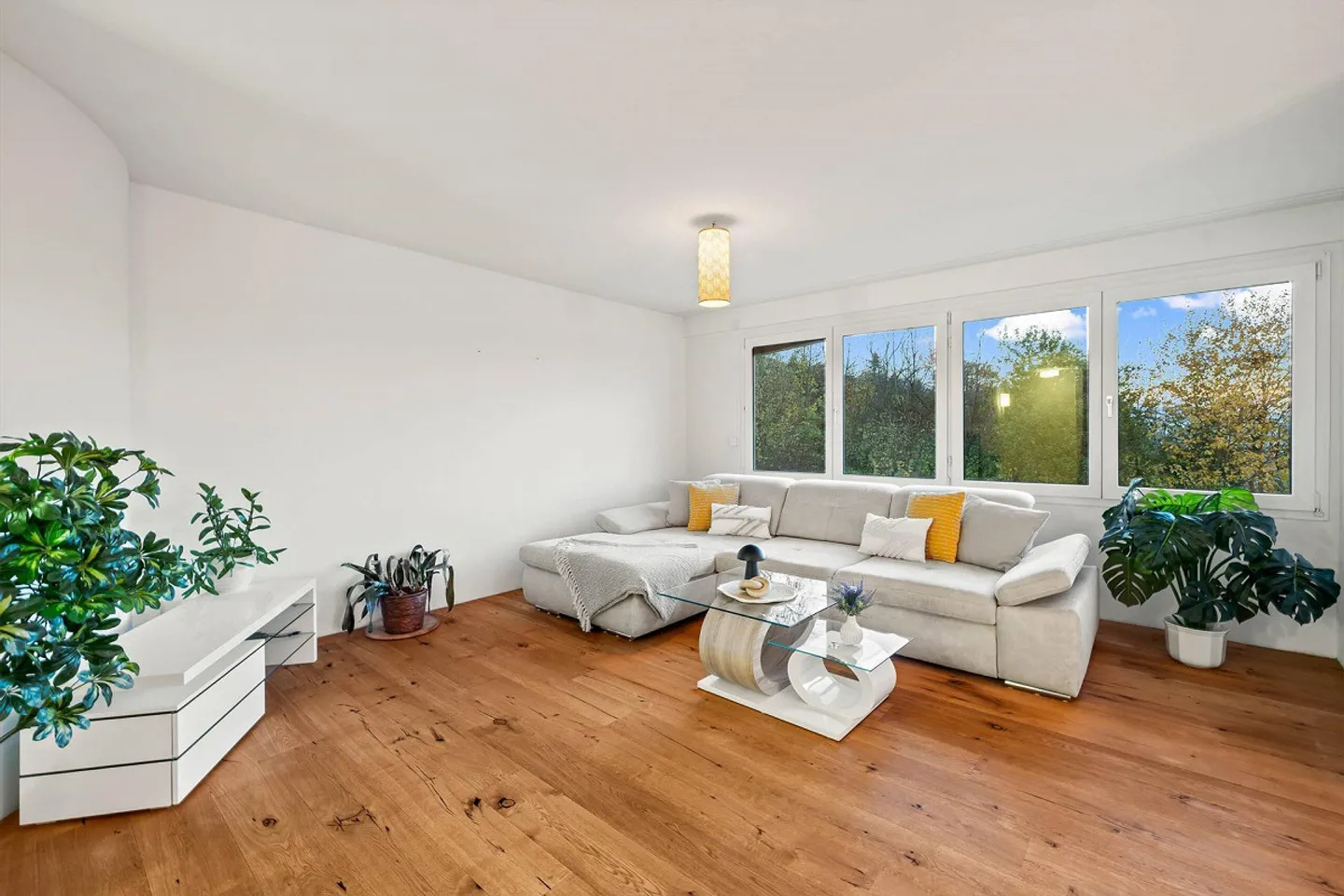 Renoviertes Terrassenjuwel in Dierikon - Foto 2 von 5