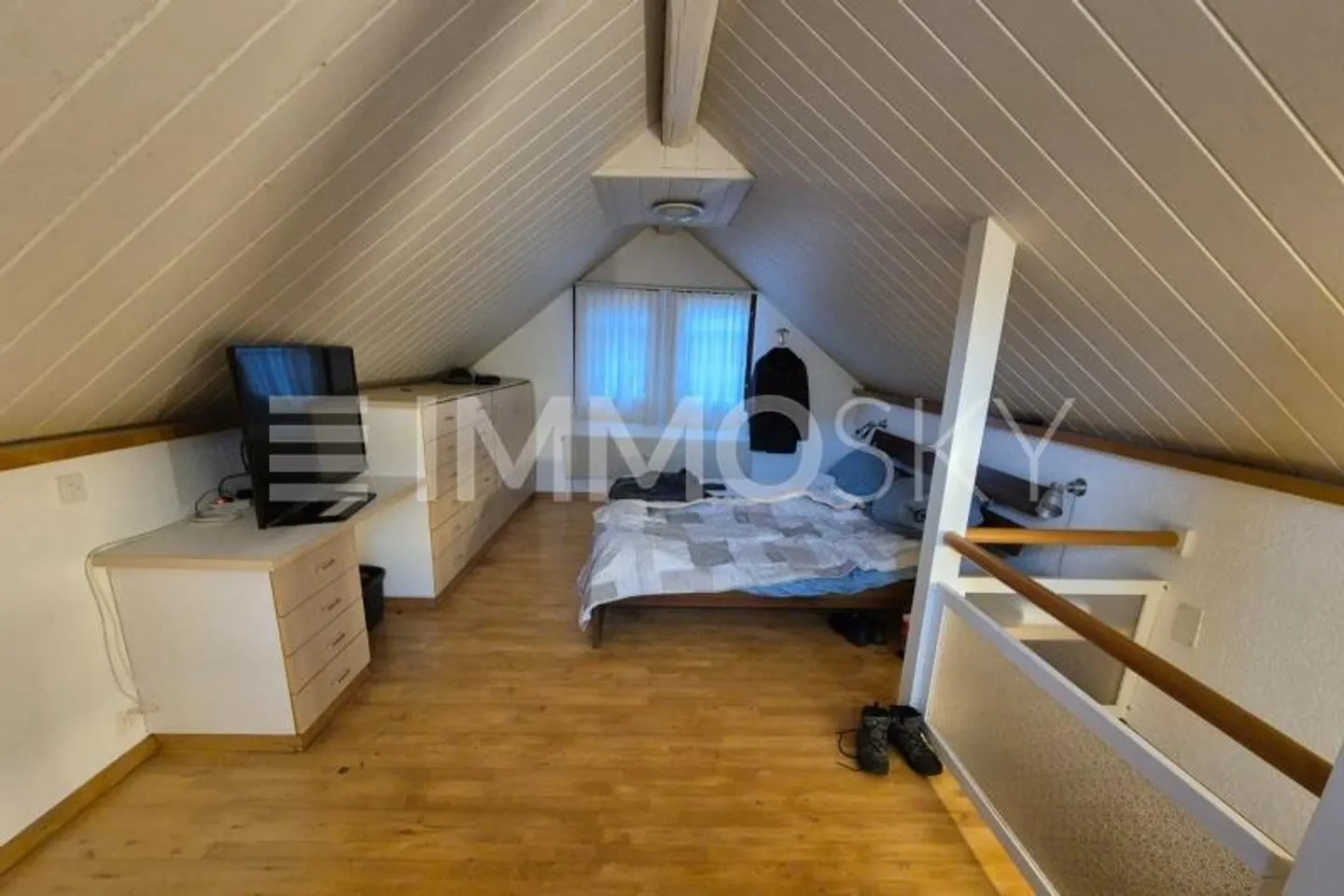 Propriété spacieuse avec trois bâtiments d'un coup - Photo 5 sur 5